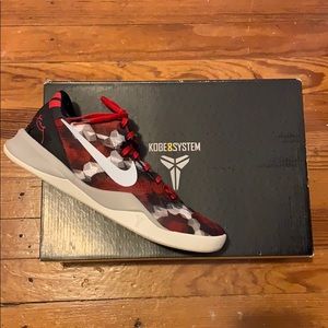 Nike Kobe 8 Basketball Sneakers.